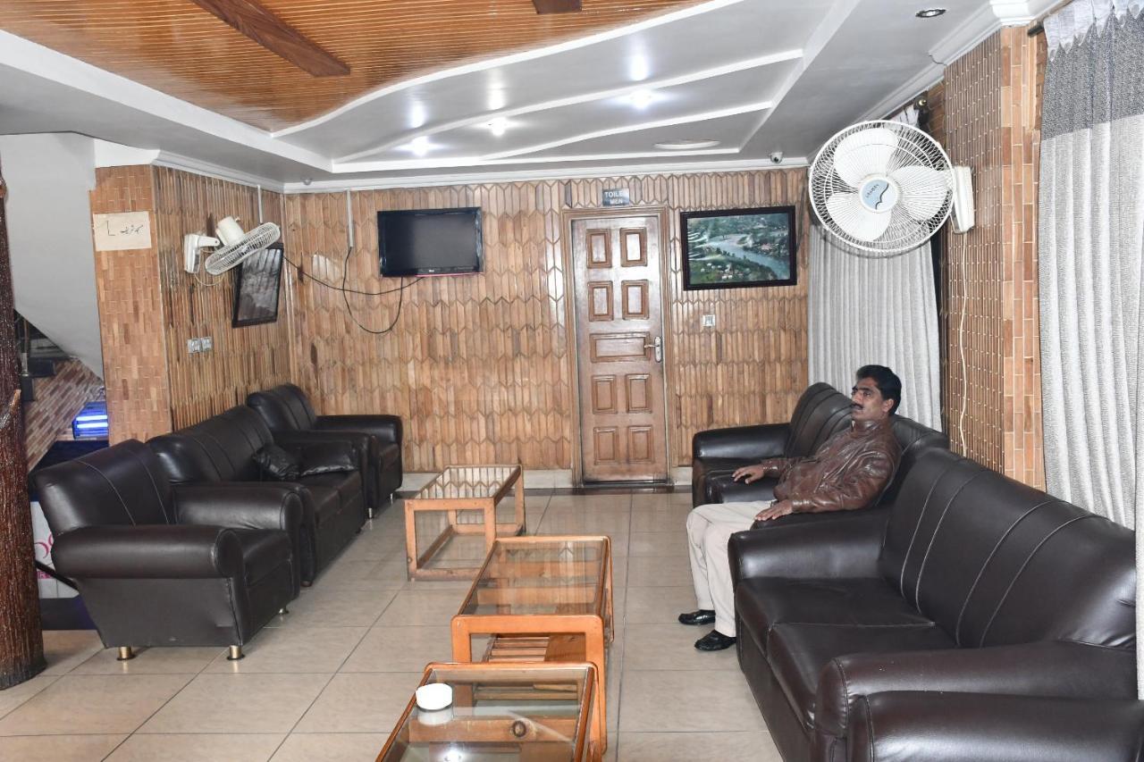 Mir Continental Hotel Muzaffarabad Exterior photo